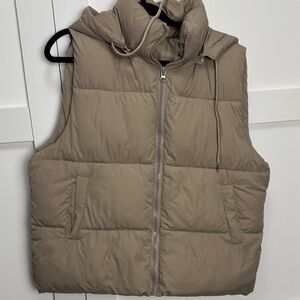 Women's Tan Puffer Vest